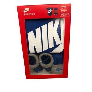 Nike Baby 3 Piece Box Set size 6-12 Months